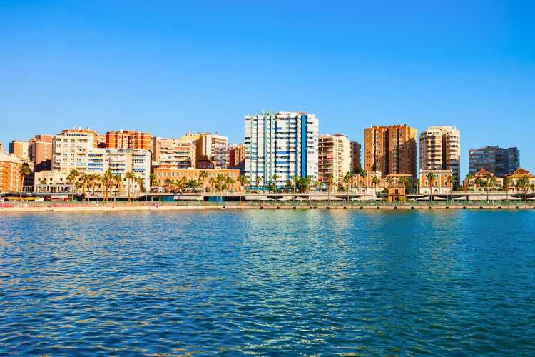 Explora los alojamientos mejor valorados en Málaga – Encuentra el hotel, apartamento, hostal o villa ideal para tu estancia en 2026 Los mejores alojamientos en Málaga – Hoteles, apartamentos, hostales y villas para todo tipo de viajeros en 2026